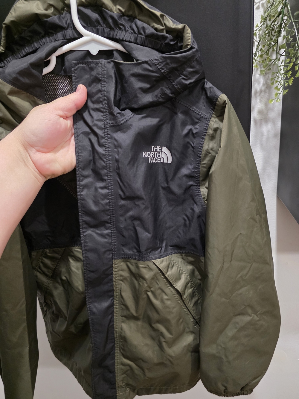 The North Face Petit Manteau Coupe Vent 6-7ans